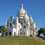 Paris Montmartre, Mairie Du 18E